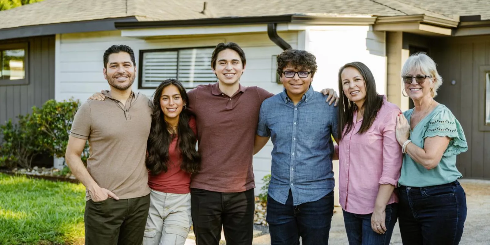 Cómo comprar casa en Miami con tus padres o familiares