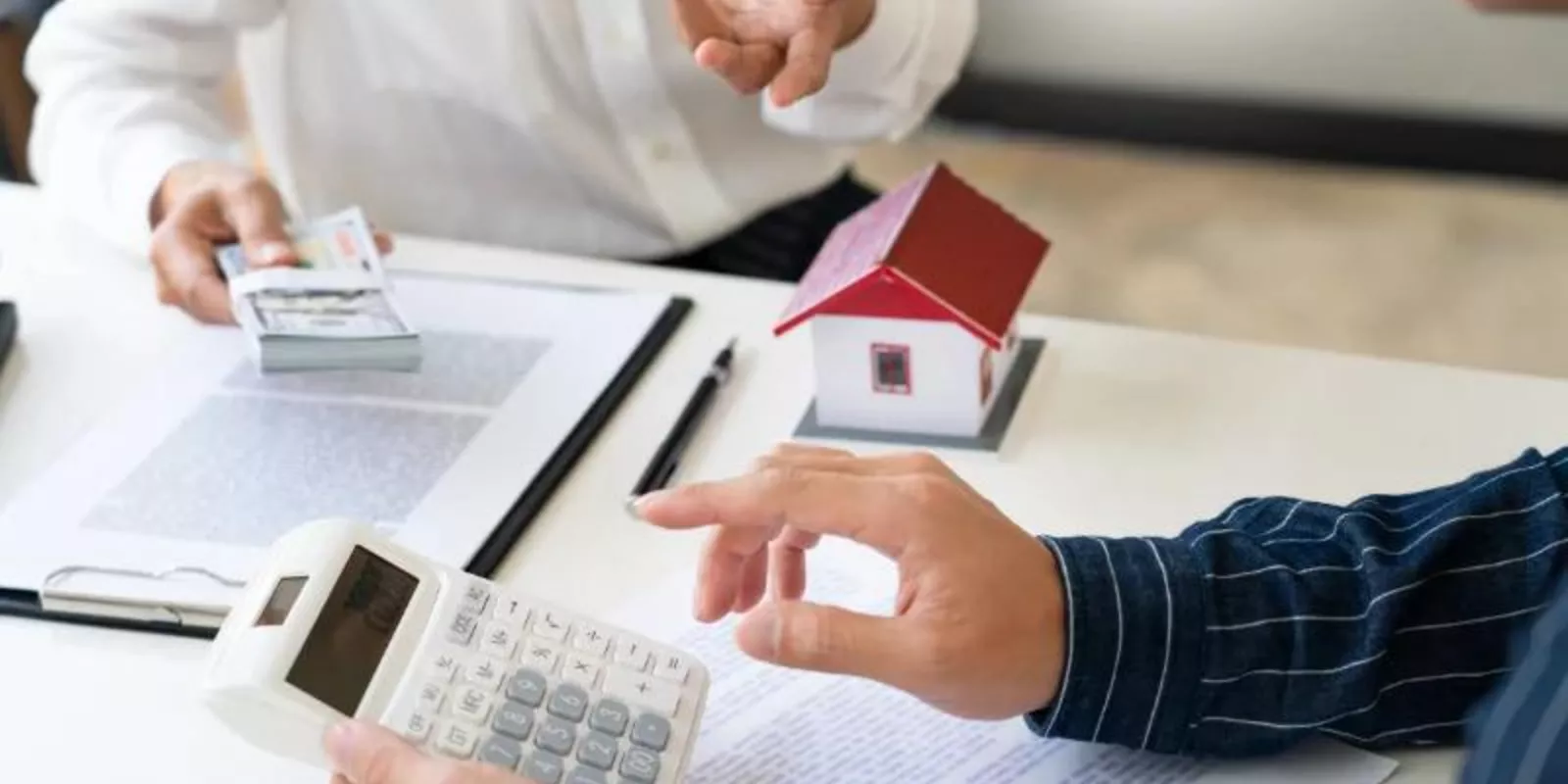 FHA en Miami 2026: Límites, Enganche Mínimo y Costos Reales
